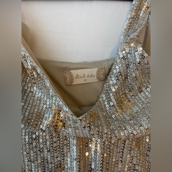 Altar’d State Gold Sequin Star Tank Top - Picture 4 of 4
